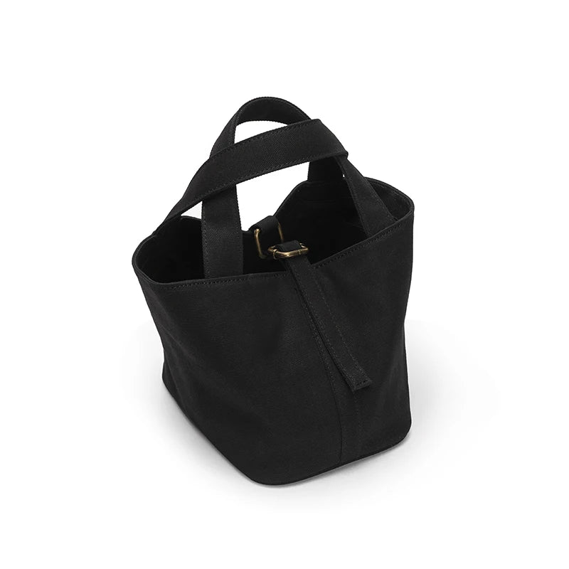 エクラミニトートバック ブラック/ホワイト 【予約商品】