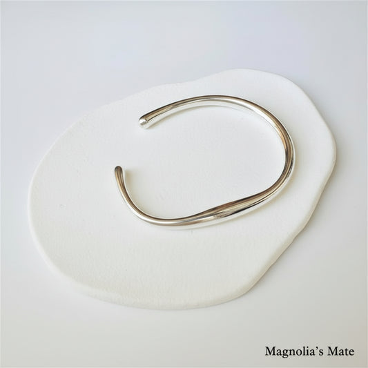 カーブニュアンス バングル シルバー 【スピード配送】