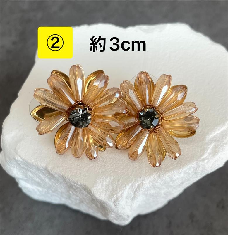 フラワーピアス アウトレット