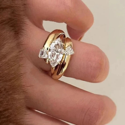 エレガントカーブリングセット ゴールド 【予約商品】