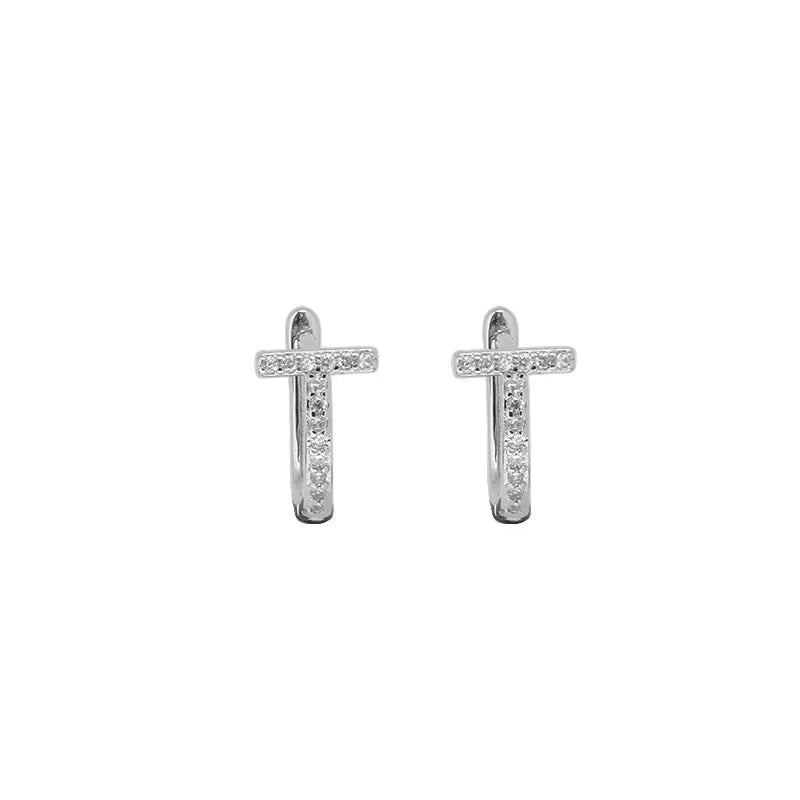 Tライン ジルコニアフープピアス【予約商品】