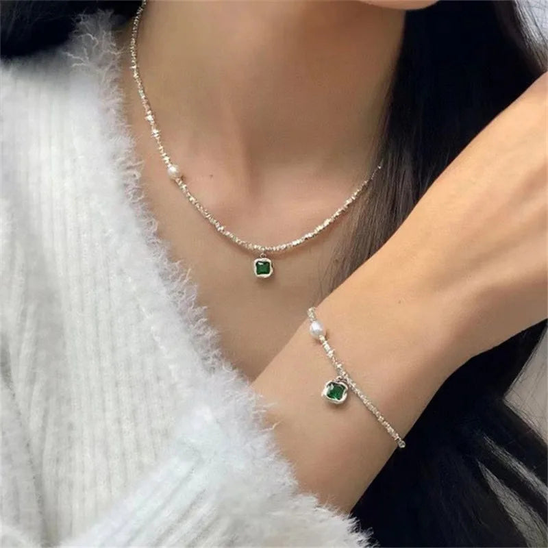 エメラルドグリーンパール ネックレス / ブレスレット 【予約商品】
