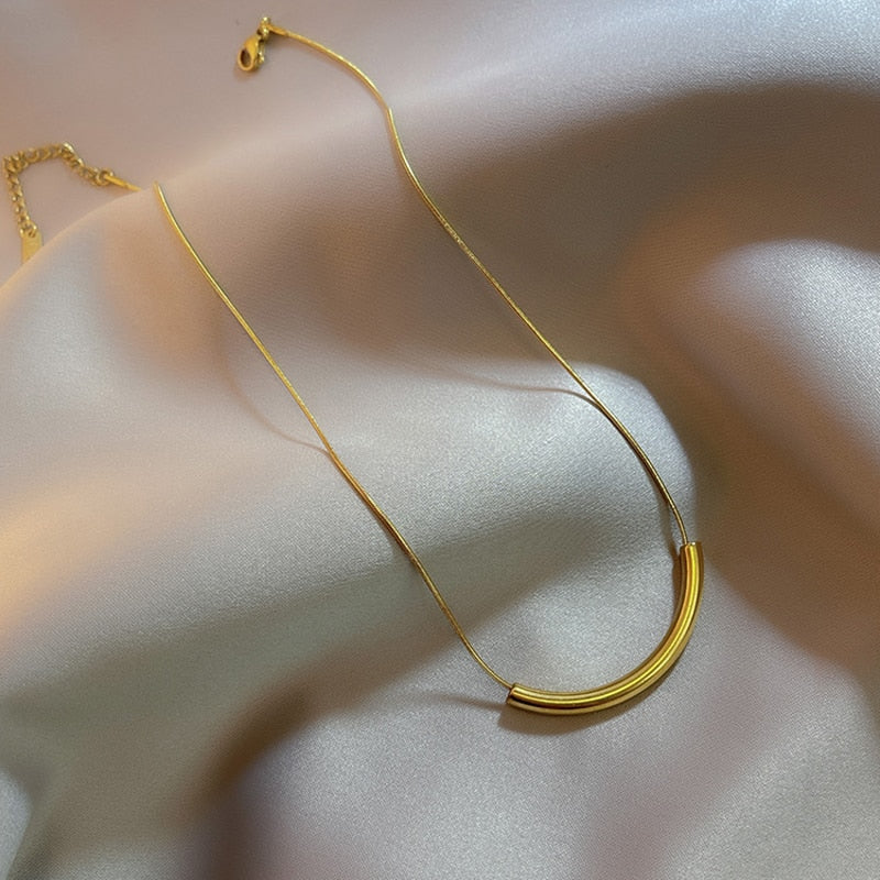 ステンレスカーブネックレス ゴールド 【予約商品】