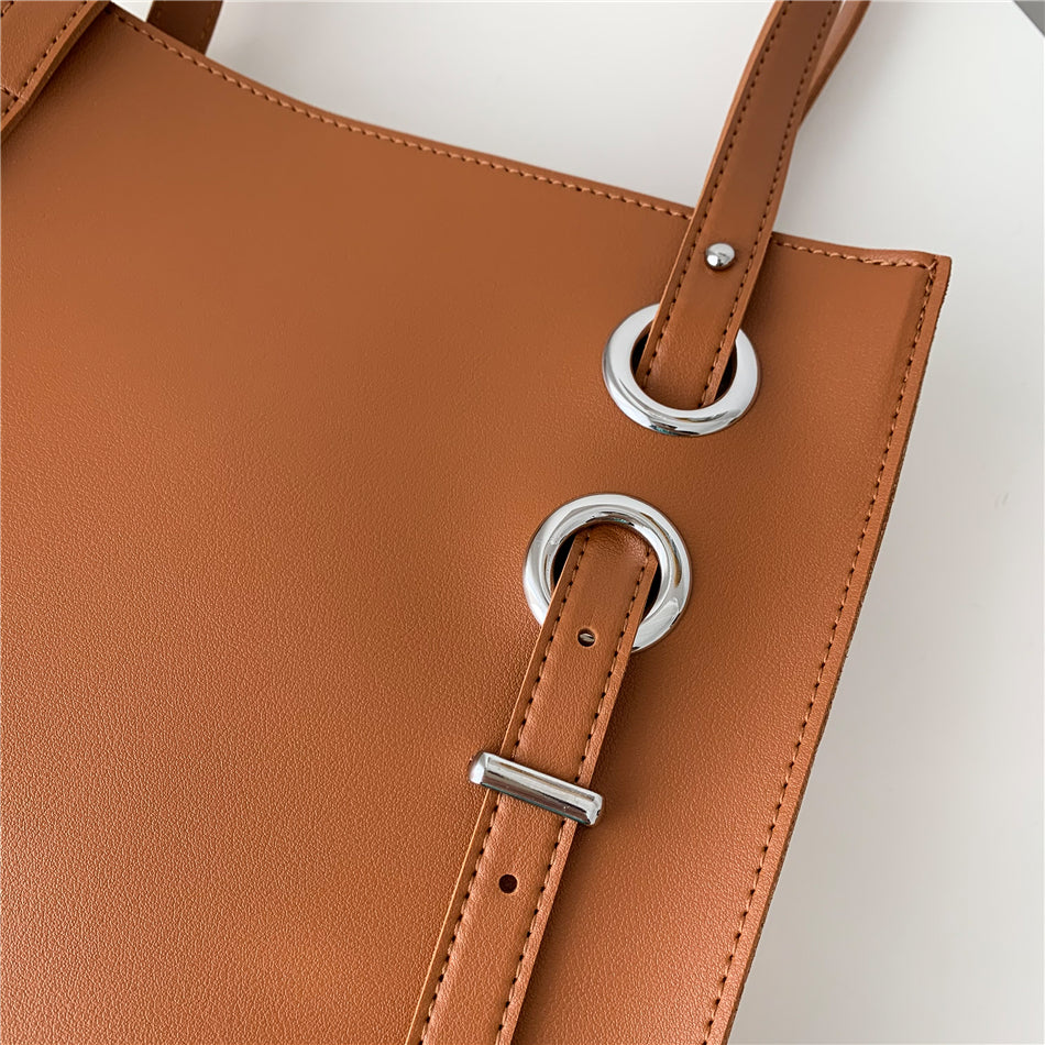 アイコニックベルト トートバッグ 4色 【予約商品】