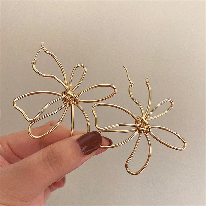 アイコニックフラワーピアス ゴールド/シルバー 【予約商品