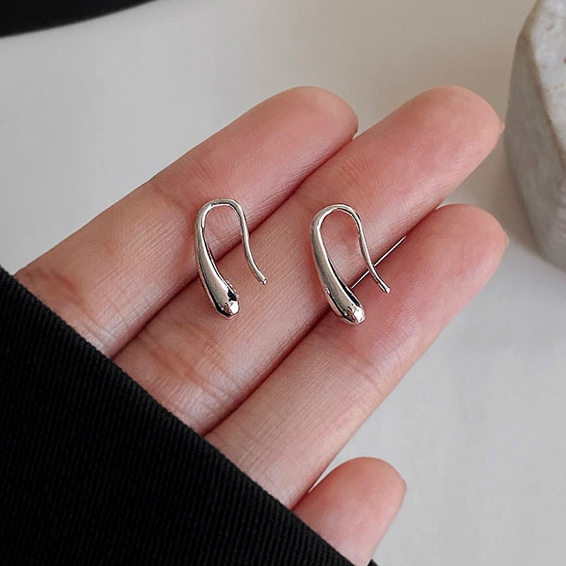 ショートドロップピアス 【スピード配送】
