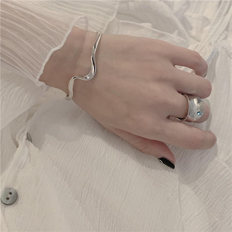 ウェーブニュアンス バングル 3色【スピード配送】