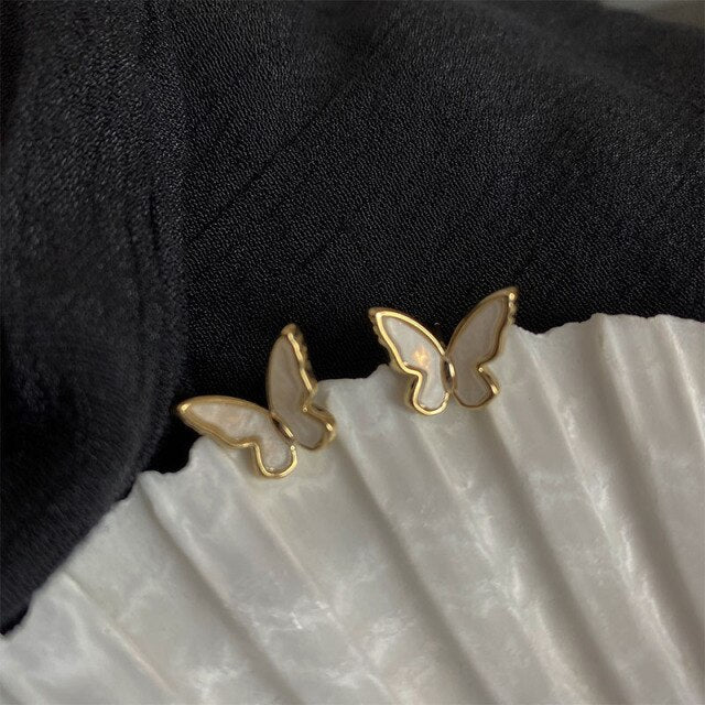 シーシェルバタフライ ピアス ゴールド 【予約商品】