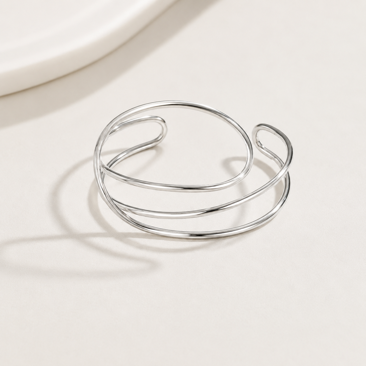 アクセントボリュームバングル　ゴールド／シルバー【予約商品】