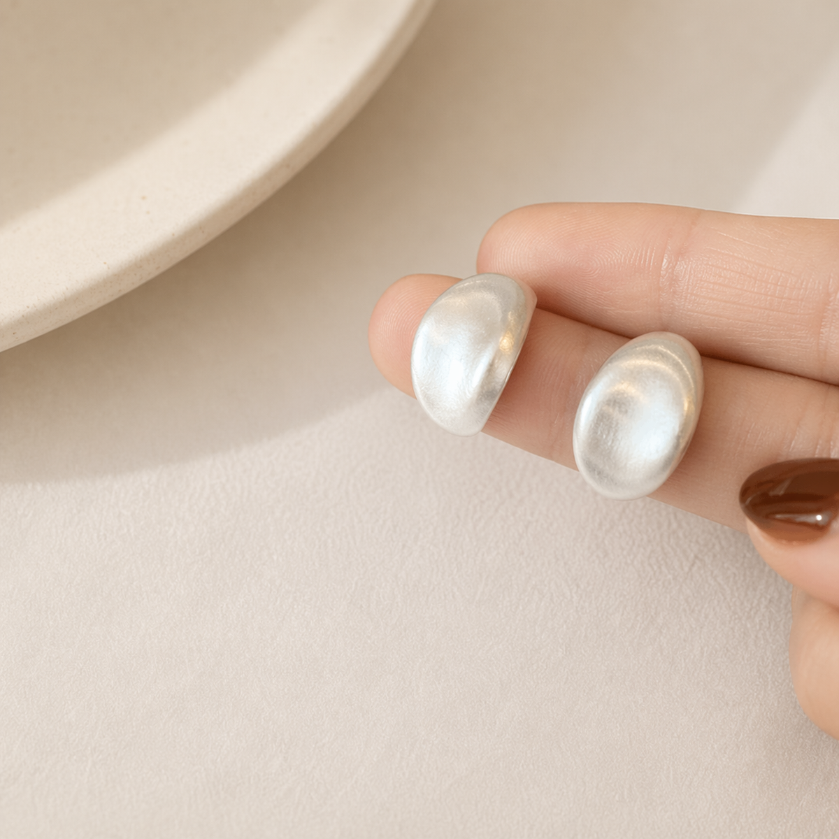 マットオーバルピアス　ゴールド/シルバー【予約商品】