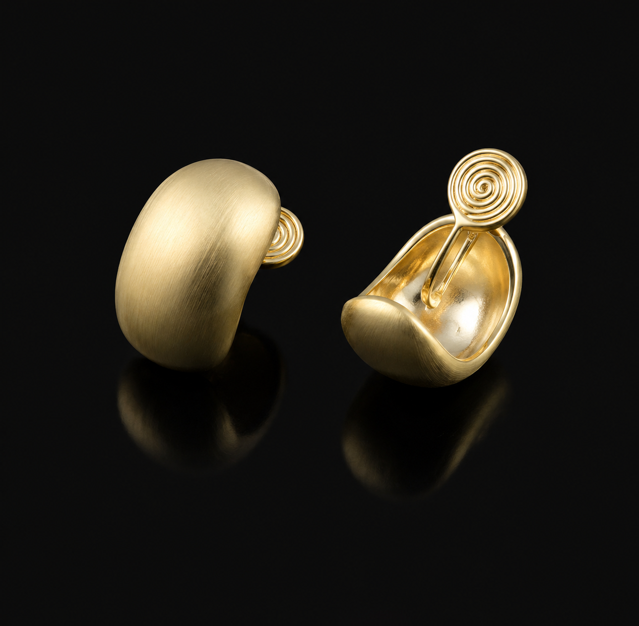 マットメタル・ラウンドイヤリング／ピアス【予約商品】