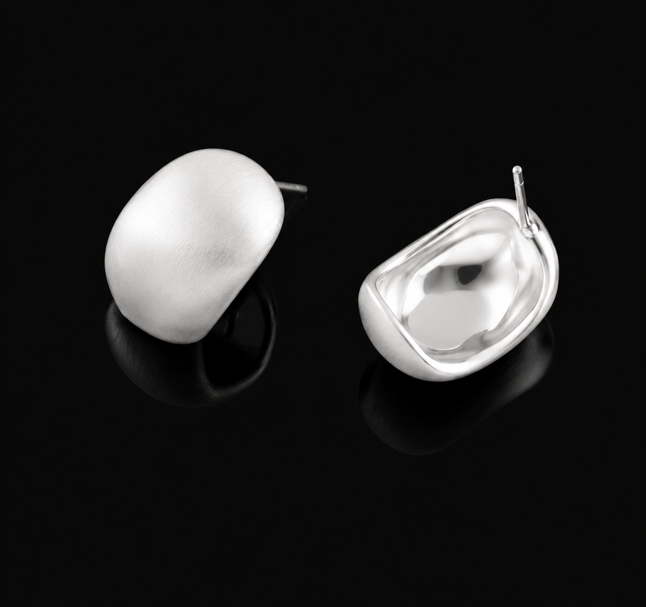 マットメタル・ラウンドイヤリング／ピアス【予約商品】