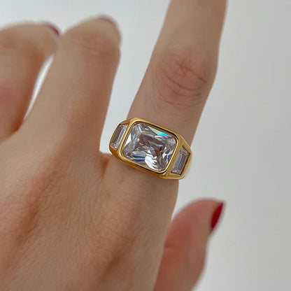 Square Gold Ring [Pre-order Item]