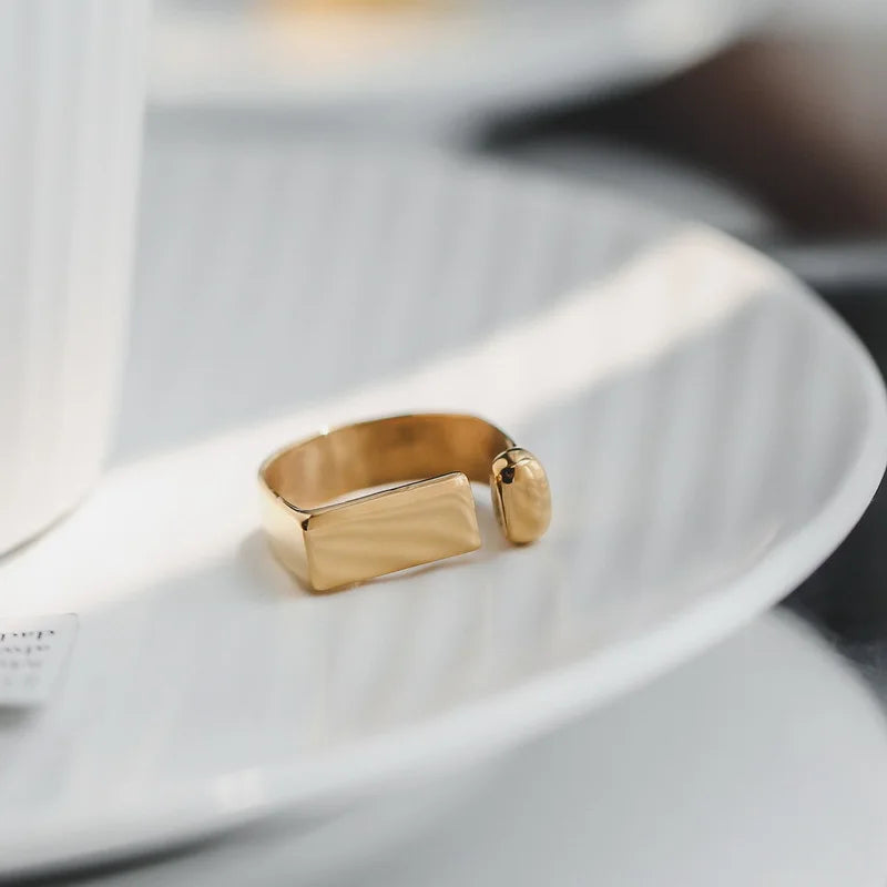 i Shape Ring Gold/Silver [Fast Shipping]