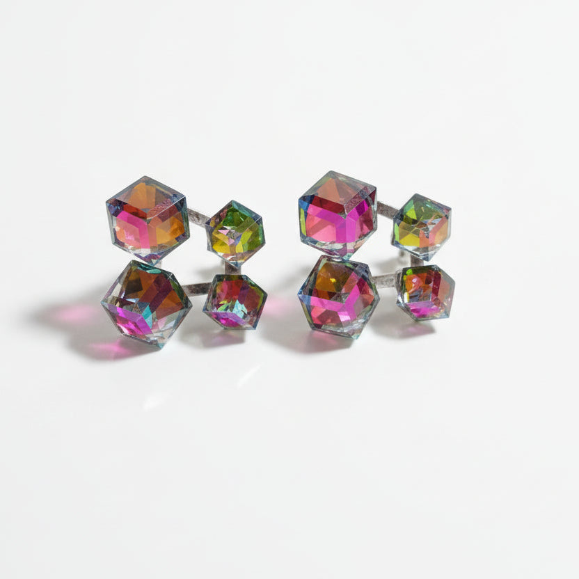 Prism Jewel Earrings Black/Aurora [Pre-order item]