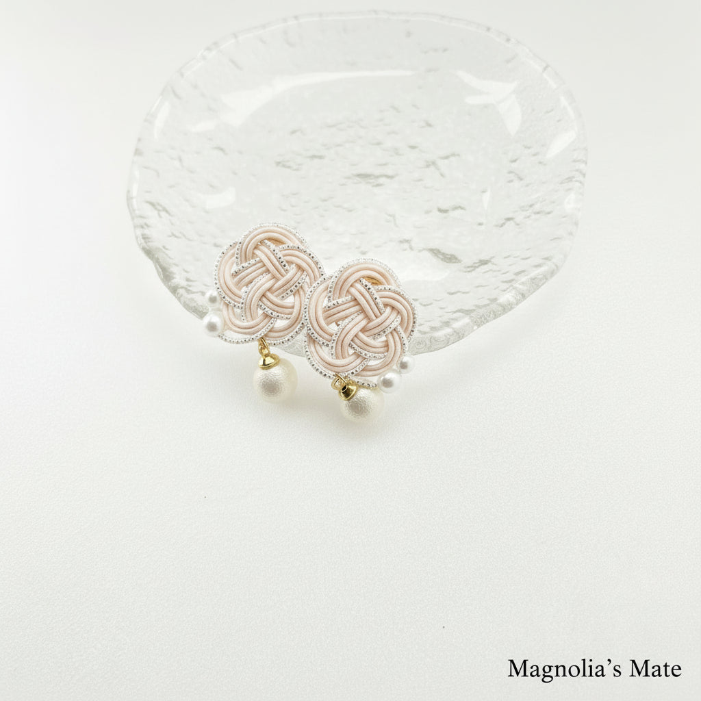 花結びコットンパール イヤリング／ピアス【予約商品】