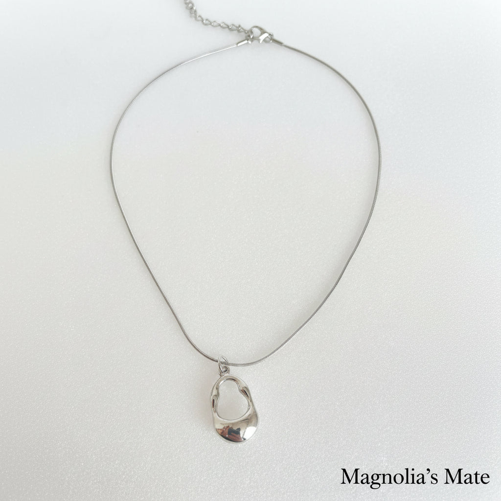 ドロップネックレス【在庫限り】