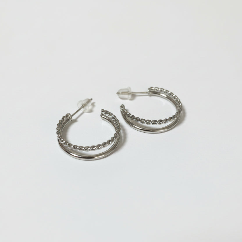 ダブルツイストフープピアス【予約商品】