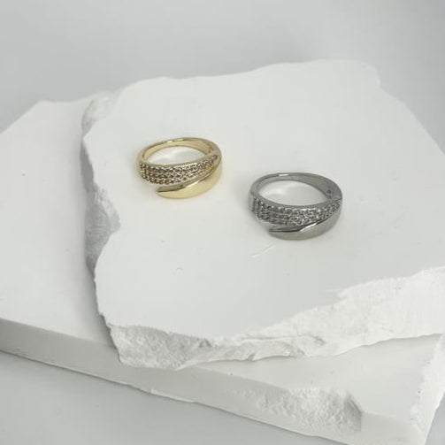 Crystal Arch Ring Gold [Fast Shipping]
