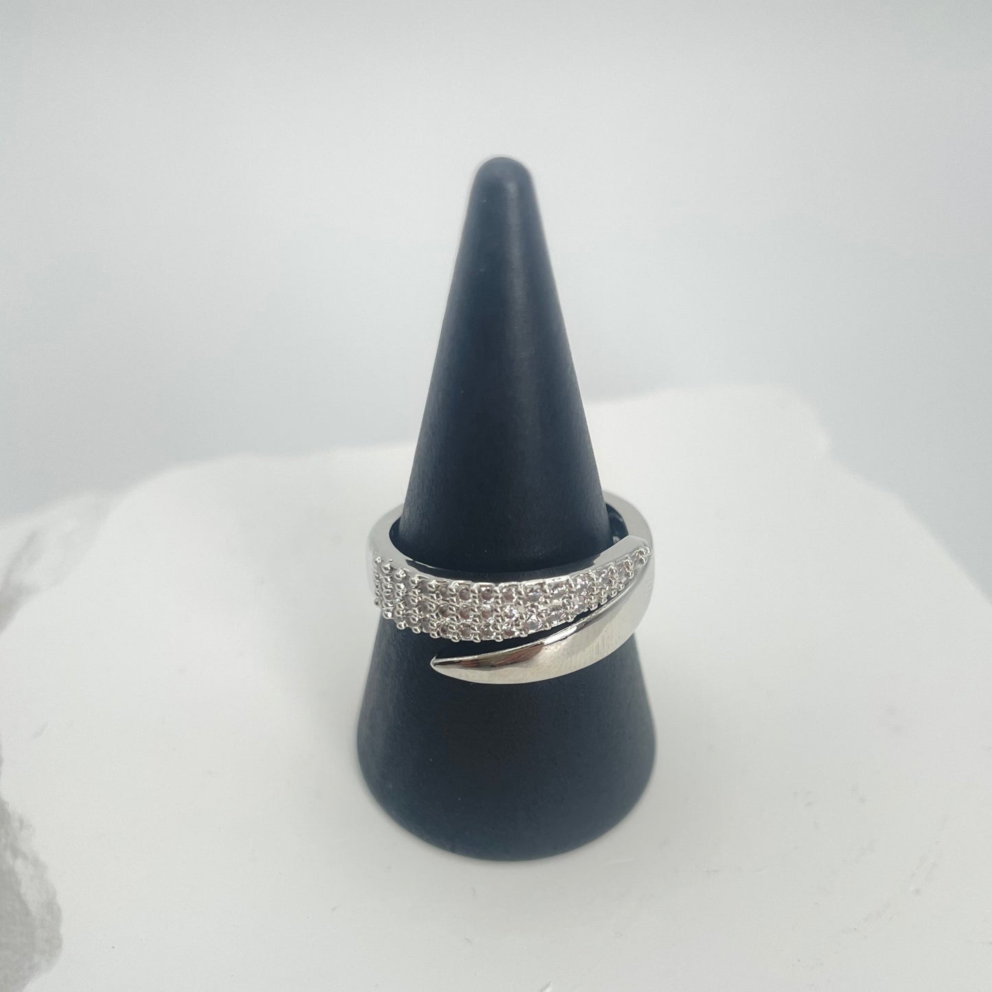 Crystal Arch Ring Gold [Fast Shipping]