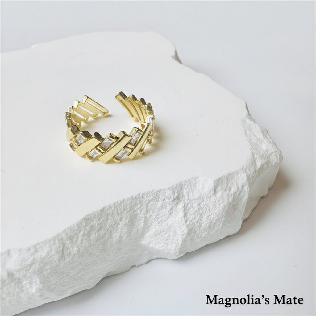 Modern Escalate Ring Gold/Silver [Fast Shipping]