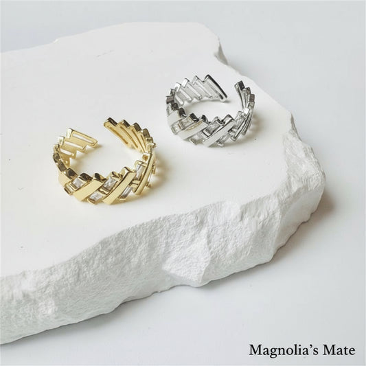 Modern Escalate Ring Gold/Silver [Fast Shipping]