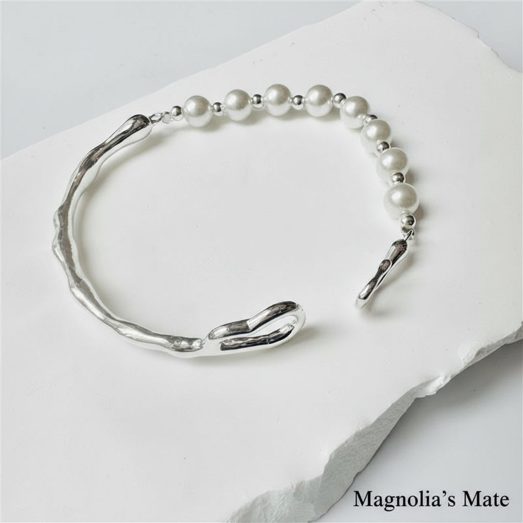 Half pearl bracelet silver [Fast delivery]