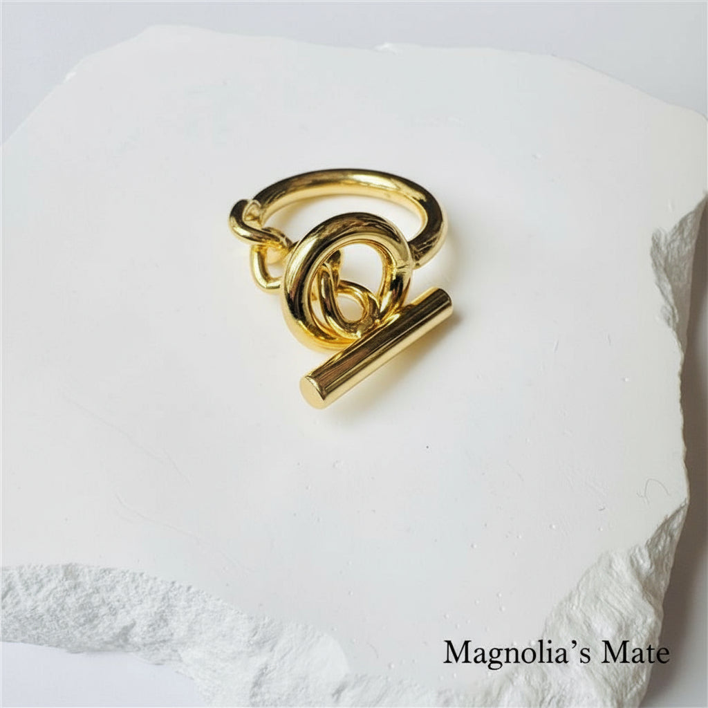 Mantel Chain Ring Silver [Fast Shipping]