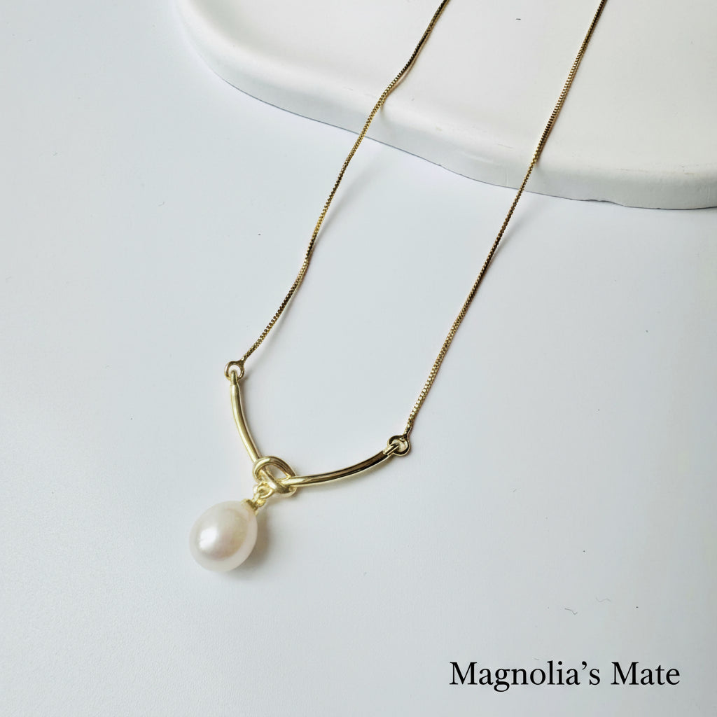 ワンノットパールネックレス　【スピード配送】