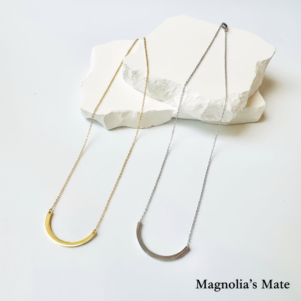 Curved Bar Necklace Gold/Silver [Fast Shipping]