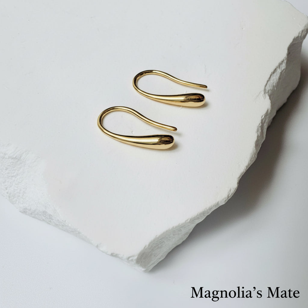 ショートドロップピアス　【スピード配送】