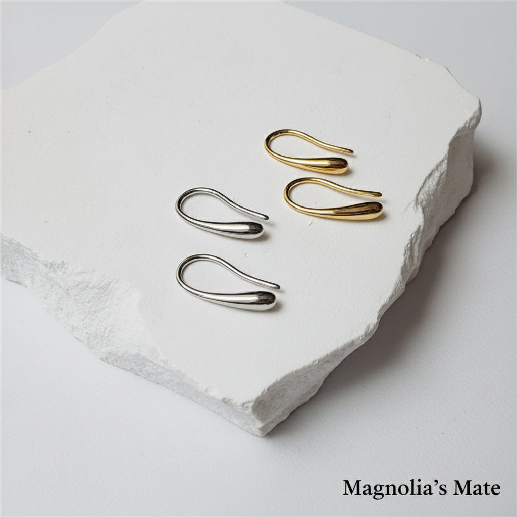 ショートドロップピアス　【スピード配送】