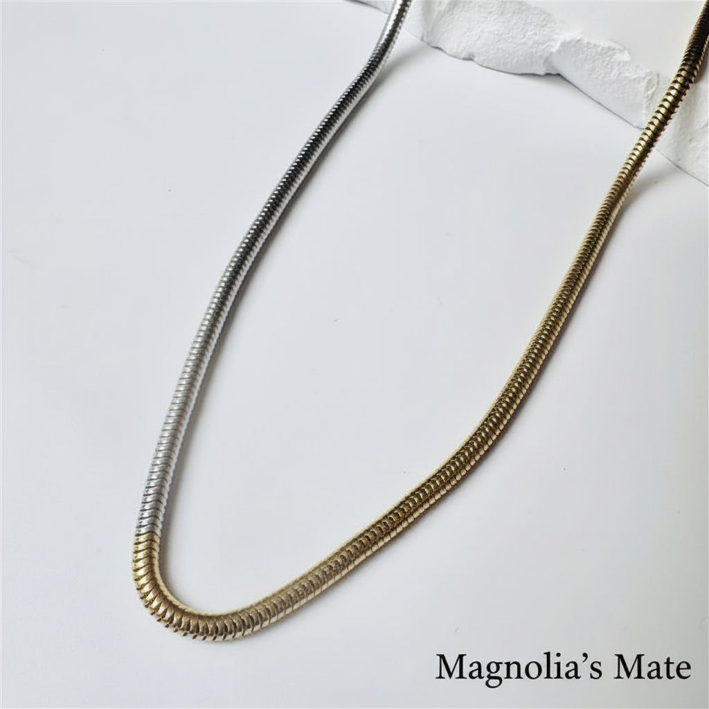 ツートーン　スネークチェーンネックレス 　2style　【スピード配送】