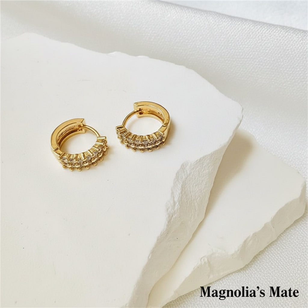 Shiny Gold One-touch Earrings [Fast Shipping]