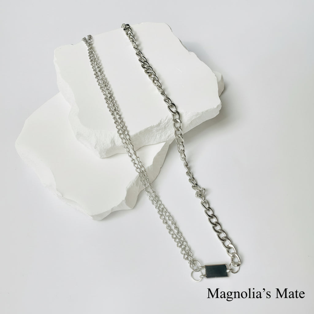 スクエアストーンアシンメトリーネックレス　ブラック/グリーン　【予約商品】