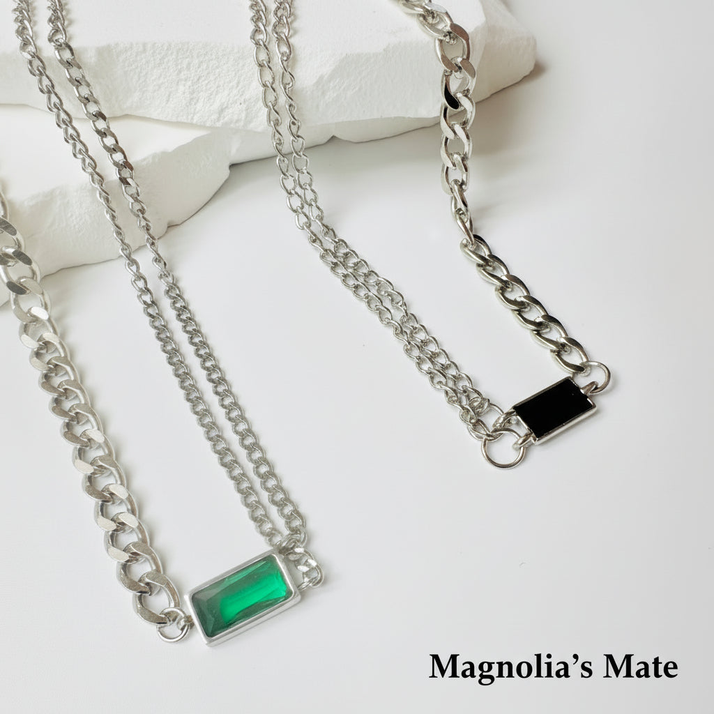 スクエアストーンアシンメトリーネックレス　ブラック/グリーン　【予約商品】