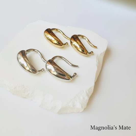 グロッシーボリュームイヤーカフ　　ゴールド/シルバー【スピード配送】