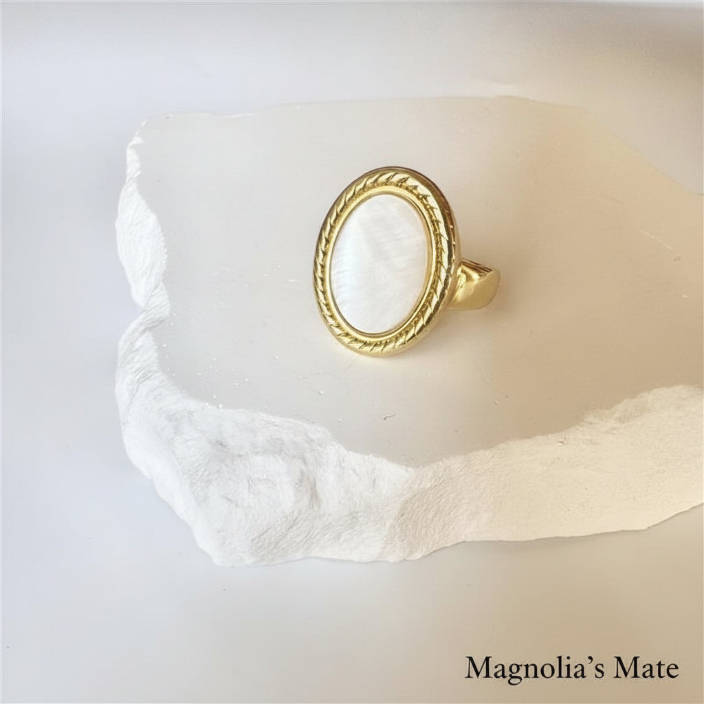 Oval Shell Ring Gold/Silver [Fast Shipping]