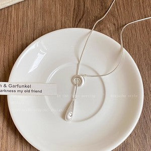 ドロップムーン スライドネックレス　ゴールド／シルバー【予約商品】