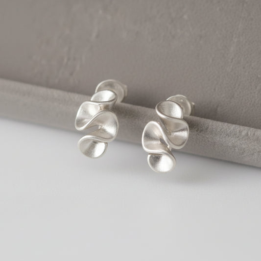 フローヴェールイヤリング/ピアス　ゴールド／シルバー【予約商品】