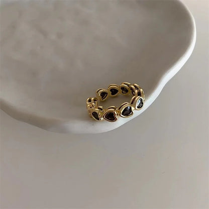 Nocturnal Heart Ring Black/Clear [Pre-order item]