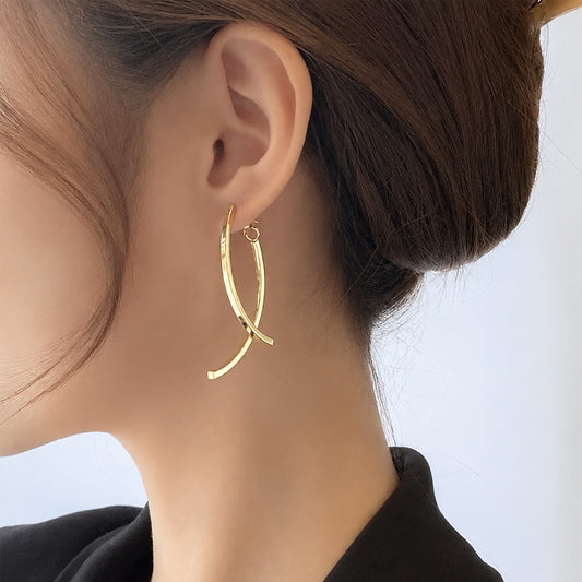 クロスライン ロングドロップピアス【予約商品】