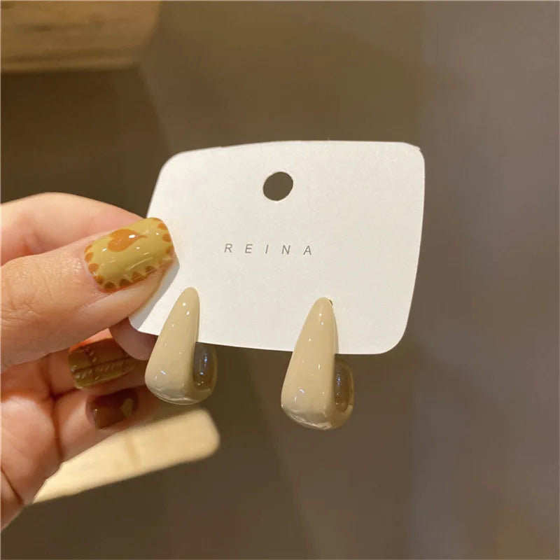 Drop Modern Earrings Brown/Ivory [Pre-order Item]