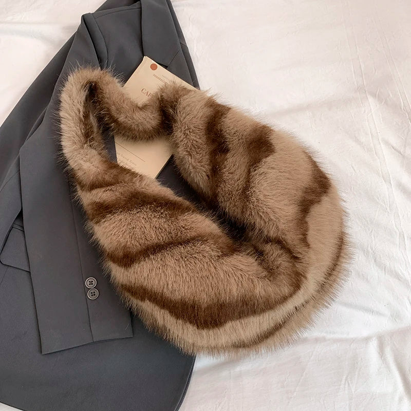 フェイクファーショルダーバッグ　4色【予約商品】