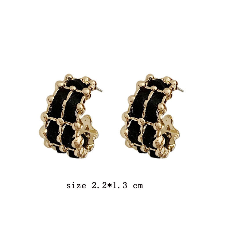 Tweed Belt Earrings White/Black [Fast Shipping]