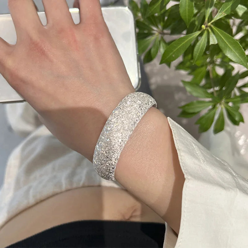 シャイニング テクスチャード バングル　シルバー　【予約商品】