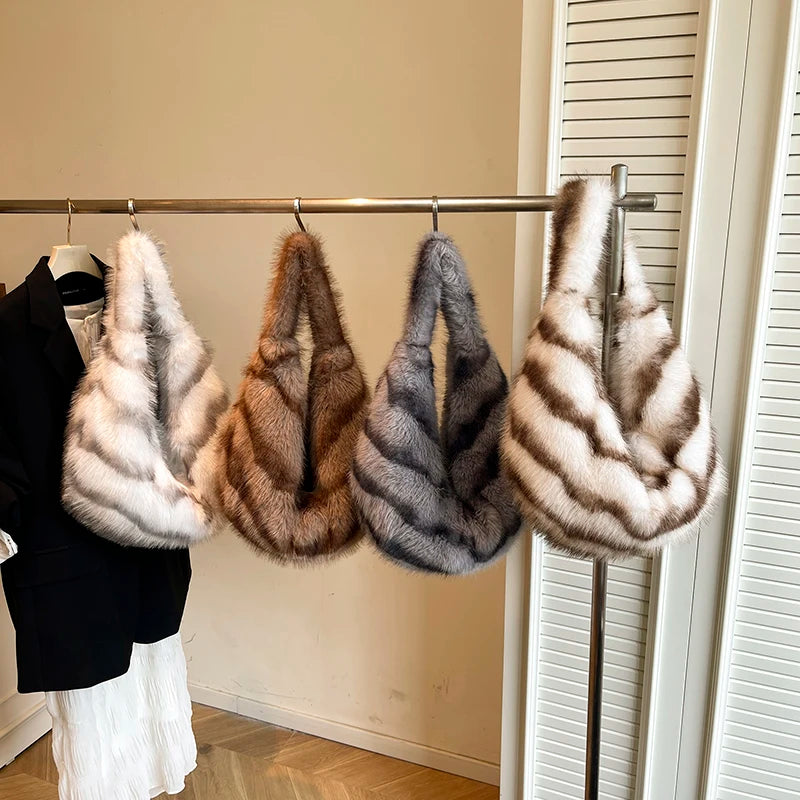 フェイクファーショルダーバッグ　4色【予約商品】