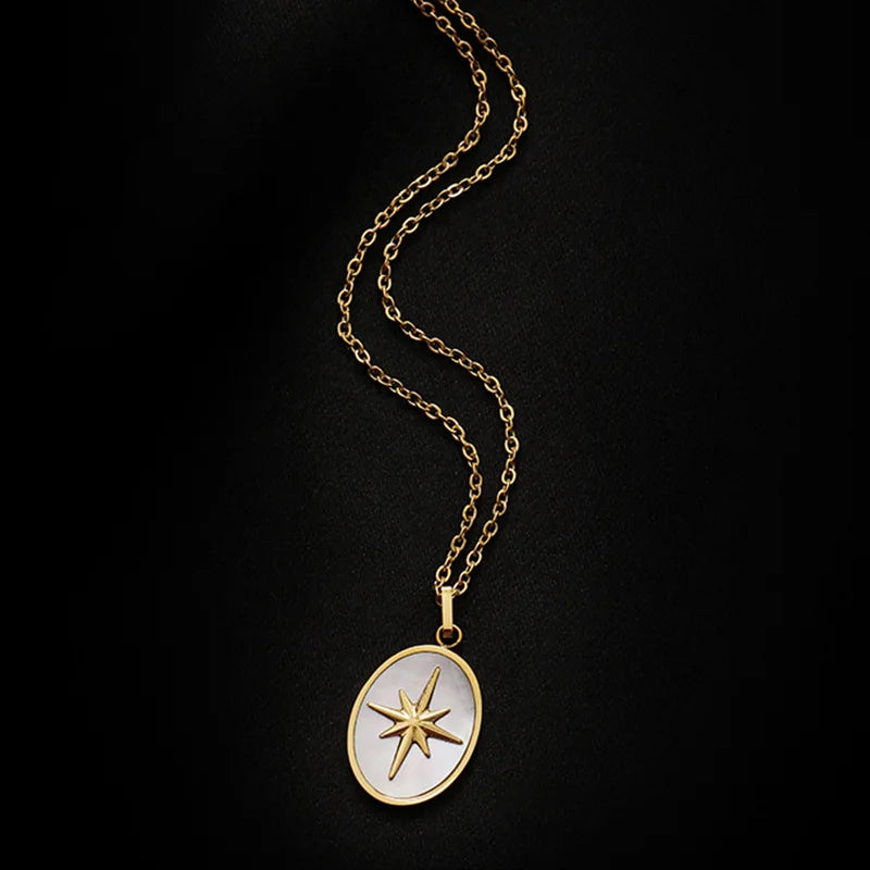 North Star Shell Pendant Necklace [Pre-order item]