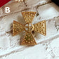 European Brooch 3 Types Gold [Pre-order Item]