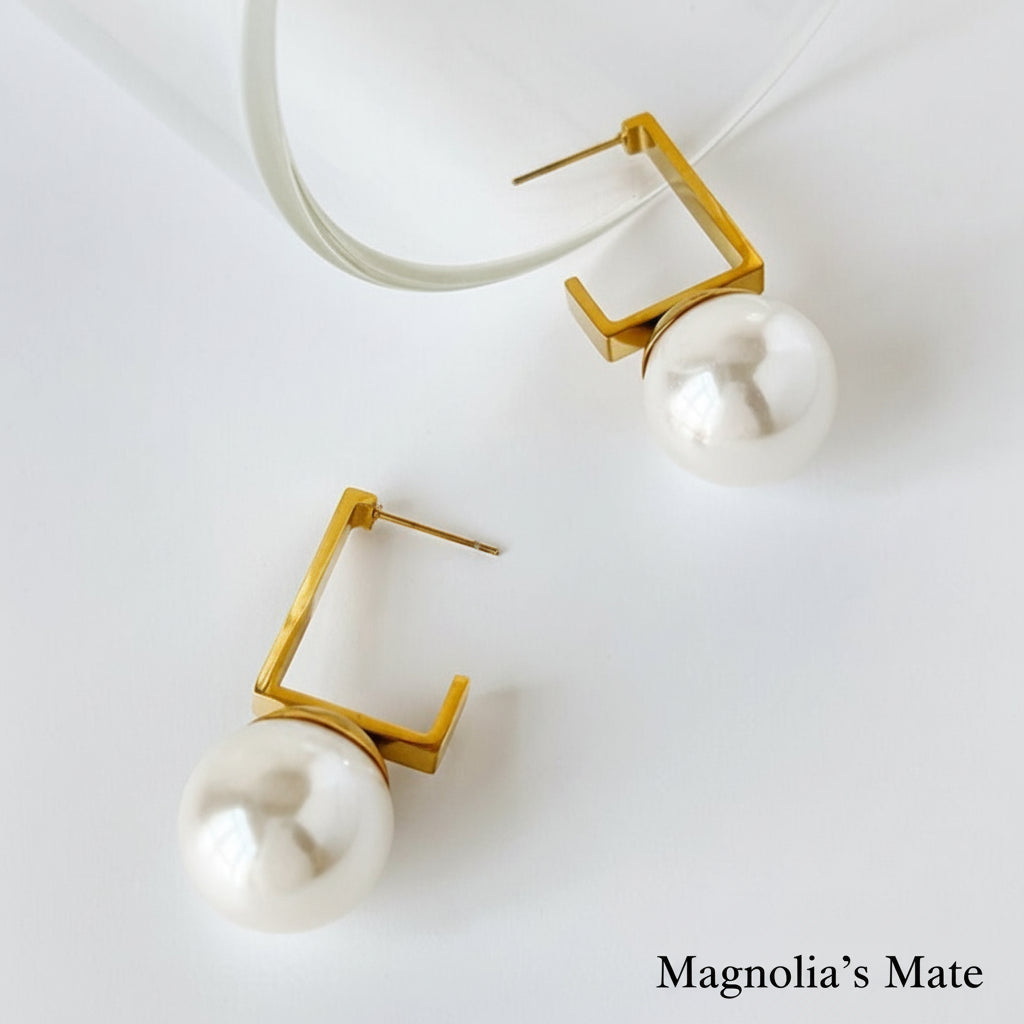 Square Pearl Drop Earrings Gold [Fast Shipping]